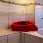 Schoene In شقة *