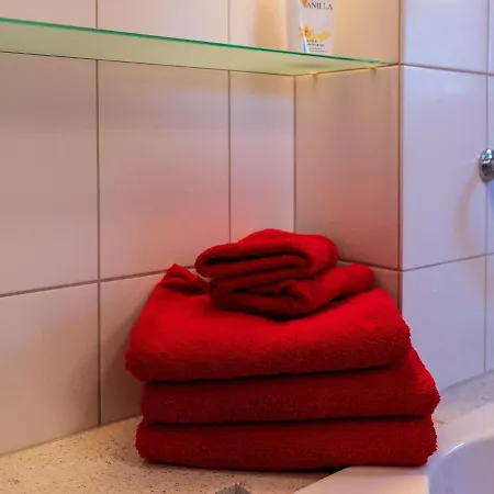 Schoene In Appartamento *